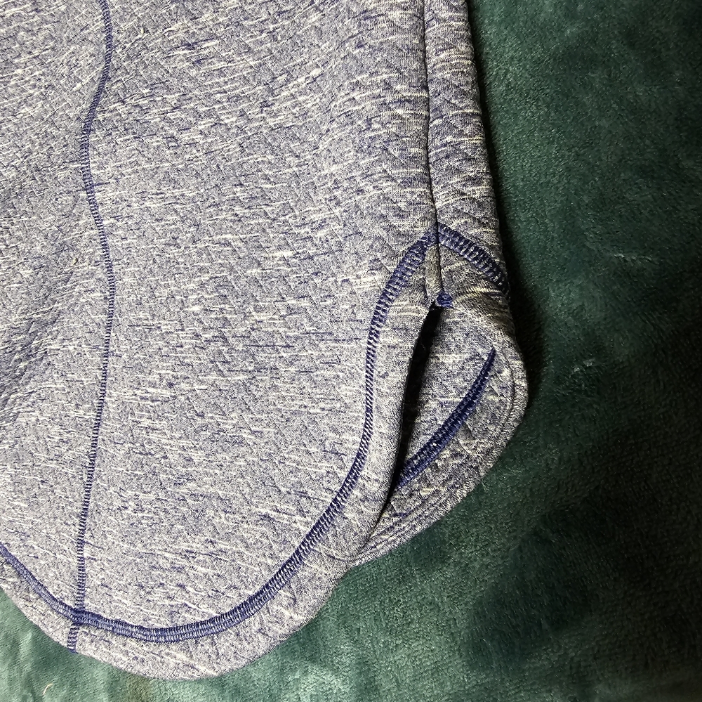 Puma Quilted Light Blue Hooded Jacket size XS - Picture 4 of 7